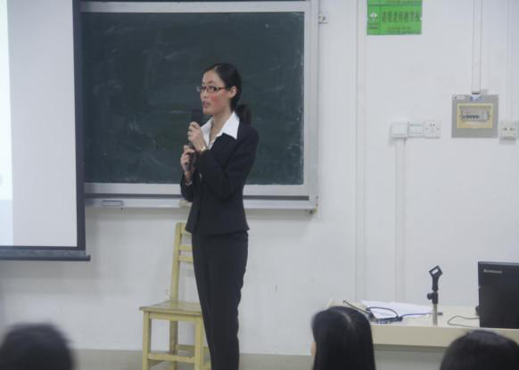 在调研中感悟社会 在聚焦中感知人生