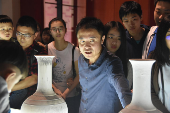 学在中大 追求卓越/了解文化传统 坚定文化自信 ——我院2017级本科生赴广东省博物馆开展形势政策课实践活动